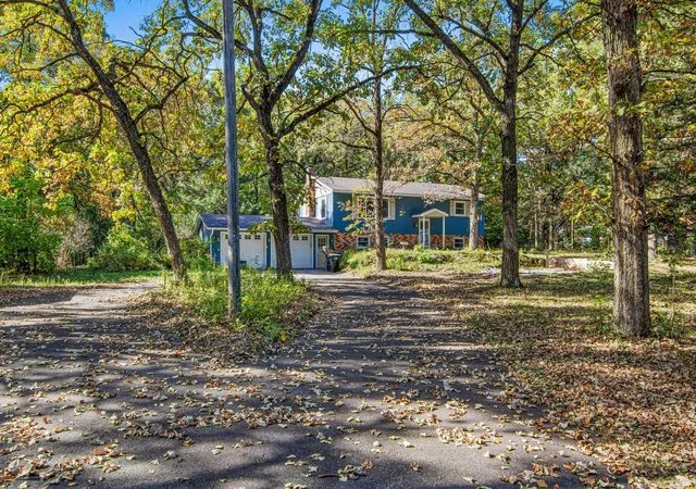 Photo 3 of Single family home for sale at 18188 152nd Street Nw, Elk River, MN 55330 | MLS# 7075322 | Listing updated on 2026-10-09