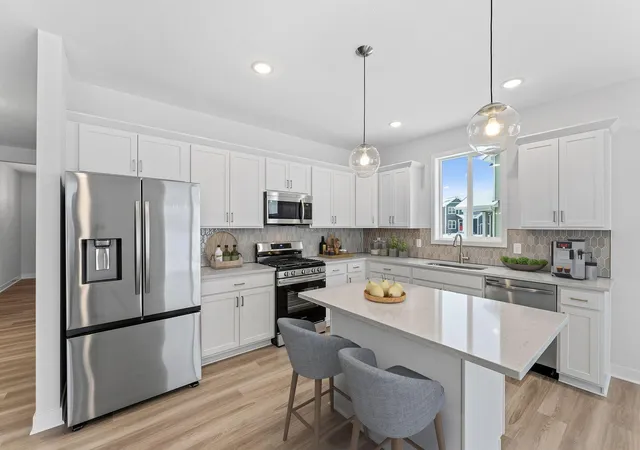 Homes for sale in New Richmond, WI | 1239 Trail Way, New Richmond, WI 54017 | MLS# 7075368