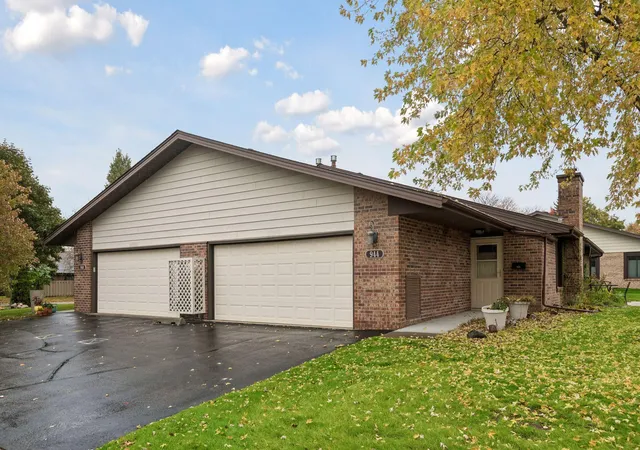 Single family home for sale at 944 Zanzibar Ln N, Minneapolis, MN 55447 | MLS# 7075378