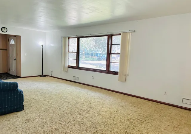 Photo 3 of Single family home for sale at 310 Oak St, Clements, MN 56224 | MLS# 7075447 | Listing updated on 2026-08-27