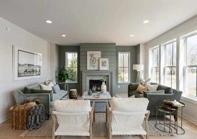 4th image of 5003 Airlake Dr, Saint Paul, MN 55129 | MLS# 7075454
