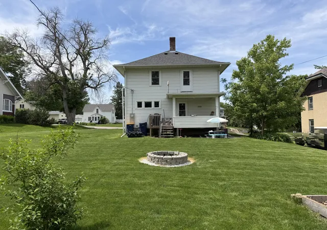 Homes for sale in Kenyon, MN | 513 Red Wing Ave, Kenyon, MN 55946 | MLS# 7075502