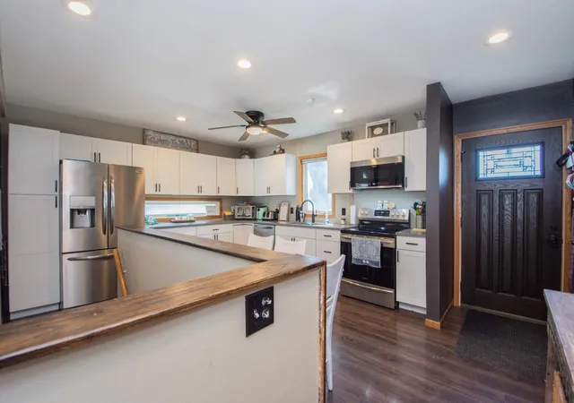 Homes for sale in Moorhead, MN | 906 14Th St N, Moorhead, MN 56560 | MLS# 7075661