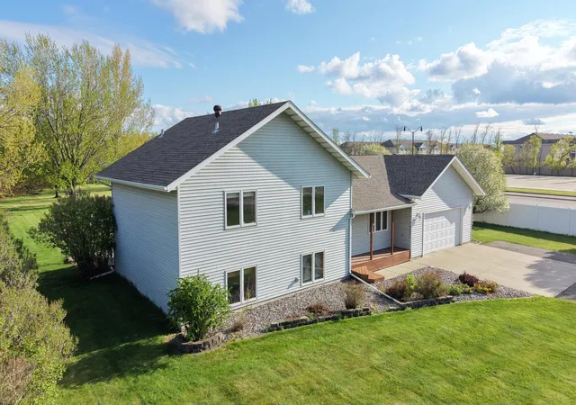 Homes for sale in West Fargo, ND | 104 Golden Spike Rd, West Fargo, ND 58078 | MLS# 7075820