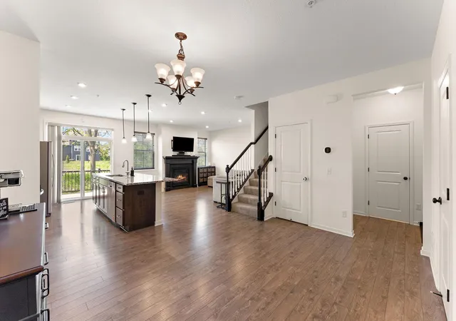 5th image of 4262 Corn Silk Ln, Saint Paul, MN 55129 | MLS# 7075838