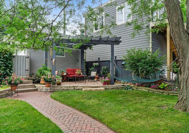 Photo 3 of Single family home for sale at 3641 Dupont Ave S, Minneapolis, MN 55409 | MLS# 7075930 | Listing updated on 2026-09-18