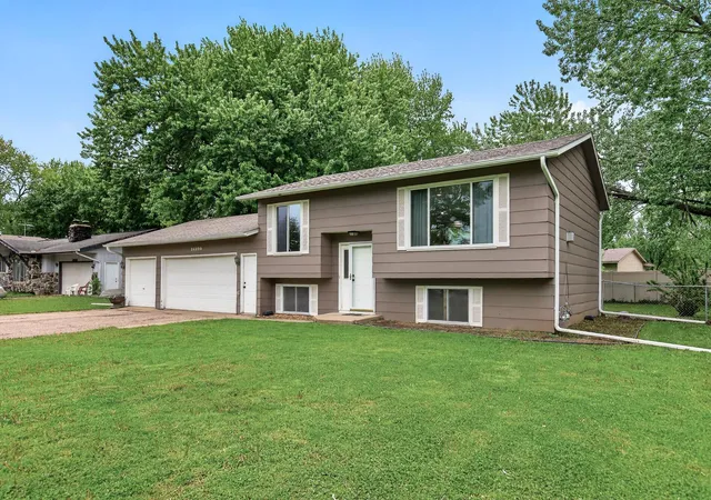 Homes for sale in Prior Lake, MN | 14200 Timothy Ave Ne, Prior Lake, MN 55372 | MLS# 7075991