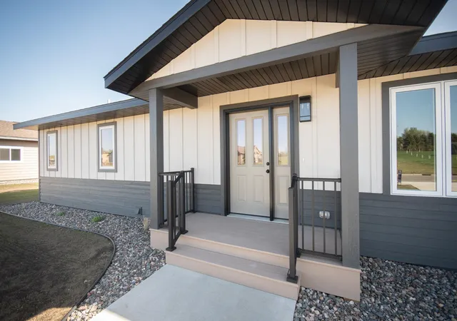 3rd image of 346 Halfaday Dr, Sauk Centre, MN 56378 | MLS# 7076051