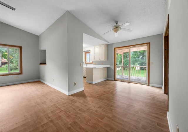 Photo 4 of Single family home for sale at 5451 Upper 147th St W, Saint Paul, MN 55124 | MLS# 7076065 | Listing updated on 2026-10-08