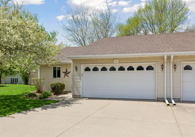 Homes for sale in Montgomery, MN | 600 E Welco Dr, Montgomery, MN 56069 | MLS# 7076160