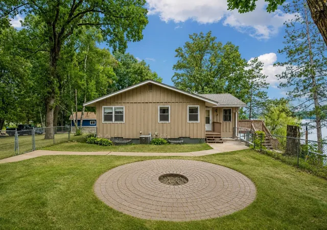 Photo 2 of Single family home for sale at 16540 Edgewater Rd Ne, Pine City, MN 55063 | MLS# 7076183 | Listing updated on 2026-09-22