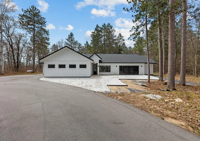 Homes for sale in Pequot Lakes, MN | 1555 Redstone Trl Sw, Pequot Lakes, MN 56472 | MLS# 7076214