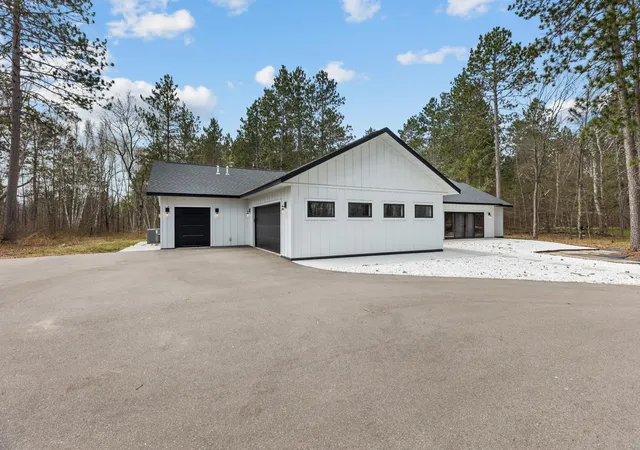 Homes for sale in Pequot Lakes, MN | 1555 Redstone Trl Sw, Pequot Lakes, MN 56472 | MLS# 7076214