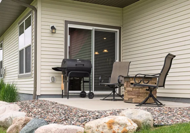 23rd image of 1106 Lorraine Ct, Carver, MN 55315 | MLS# 7076290