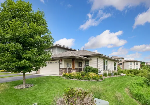 2nd image of 1106 Lorraine Ct, Carver, MN 55315 | MLS# 7076290