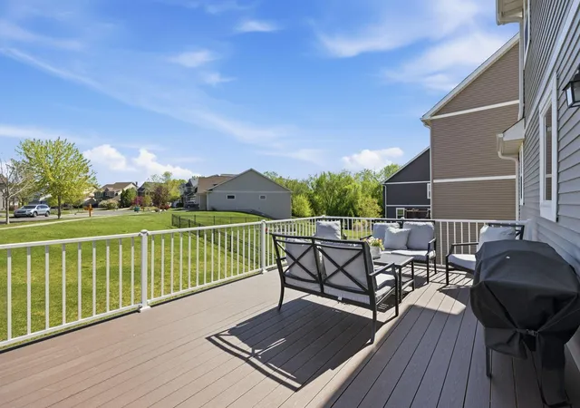 5th image of 1088 Rosemary Ct, Chaska, MN 55318 | MLS# 7076347