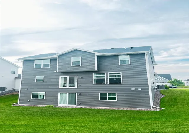 Photo 3 of Single family home for sale at 3552 110th Lane Ne, Minneapolis, MN 55449 | MLS# 7076356 | Listing updated on 2026-08-25