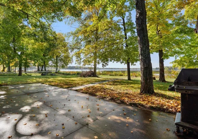 Photo 3 of Single family home for sale at 1185 Lake Shore Blvd, Wahkon, MN 56386 | MLS# 7076375 | Listing updated on 2026-10-09
