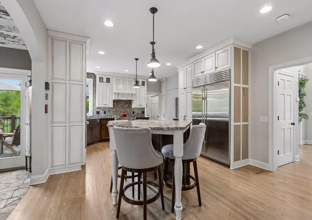 3rd image of 8445 Upland Ln N, Maple Grove, MN 55311 | MLS# 7076487