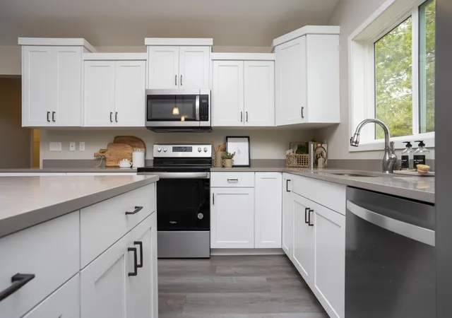 Photo 4 of Sale Pending at 1414 Campus Dr, Fergus Falls, MN 56537 | MLS# 7076505 | Listing updated on 2026-05-22