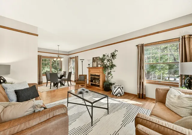Photo 3 of Single family home for sale at 1915 Folwell Dr SW, Rochester, MN 55902 | MLS# 7076516 | Listing updated on 2026-09-19