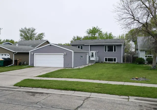Homes for sale in West Fargo, ND | 1918 5 Ave E, West Fargo, ND 58078 | MLS# 7076552