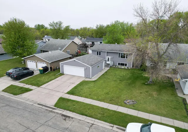 Homes for sale in West Fargo, ND | 1918 5 Ave E, West Fargo, ND 58078 | MLS# 7076552