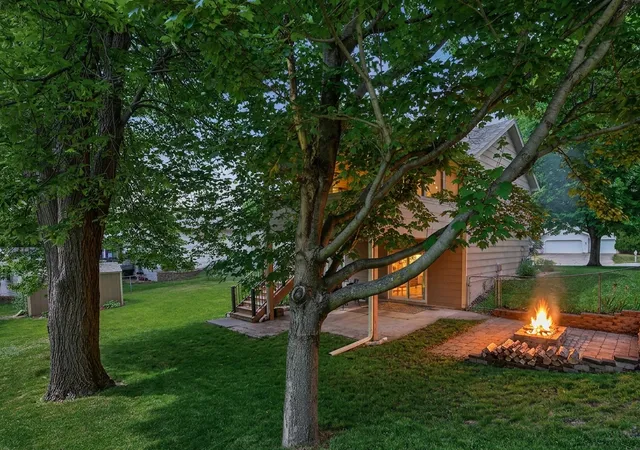 Homes for sale in Burnsville, MN | 13628 Bryant Pl S, Burnsville, MN 55337 | MLS# 7076582