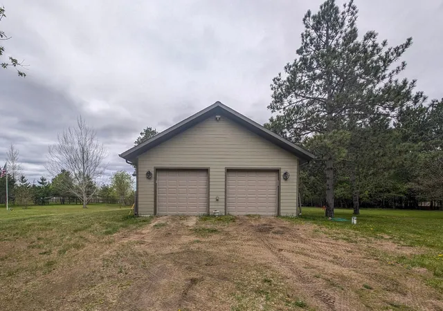 4th image of 41045 474Th Ave, Perham, MN 56573 | MLS# 7076597