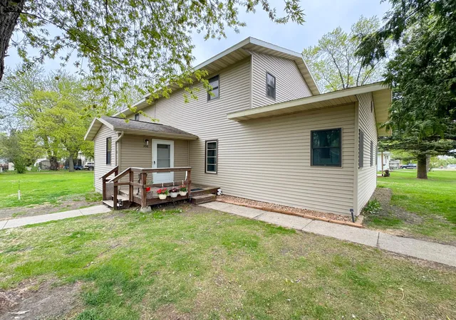 1st image of 306 W Washington Ave, Elizabeth, MN 56533 | MLS# 7076651