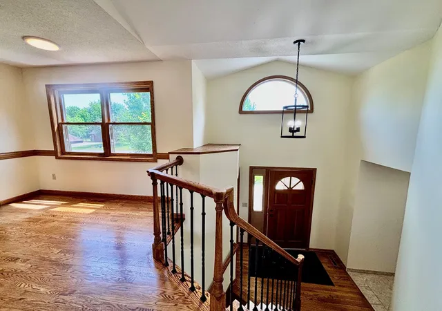 4th image of 3883 97Th Ln Ne, Circle Pines, MN 55014 | MLS# 7076654
