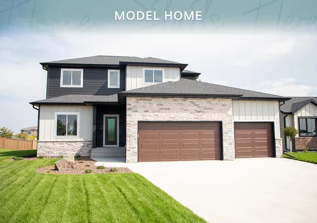 Photo 1 of Single family home for sale at 3606 Decorah Way S, Fargo, ND 58104 | MLS# 7076672 | Listing updated on 2026-09-13