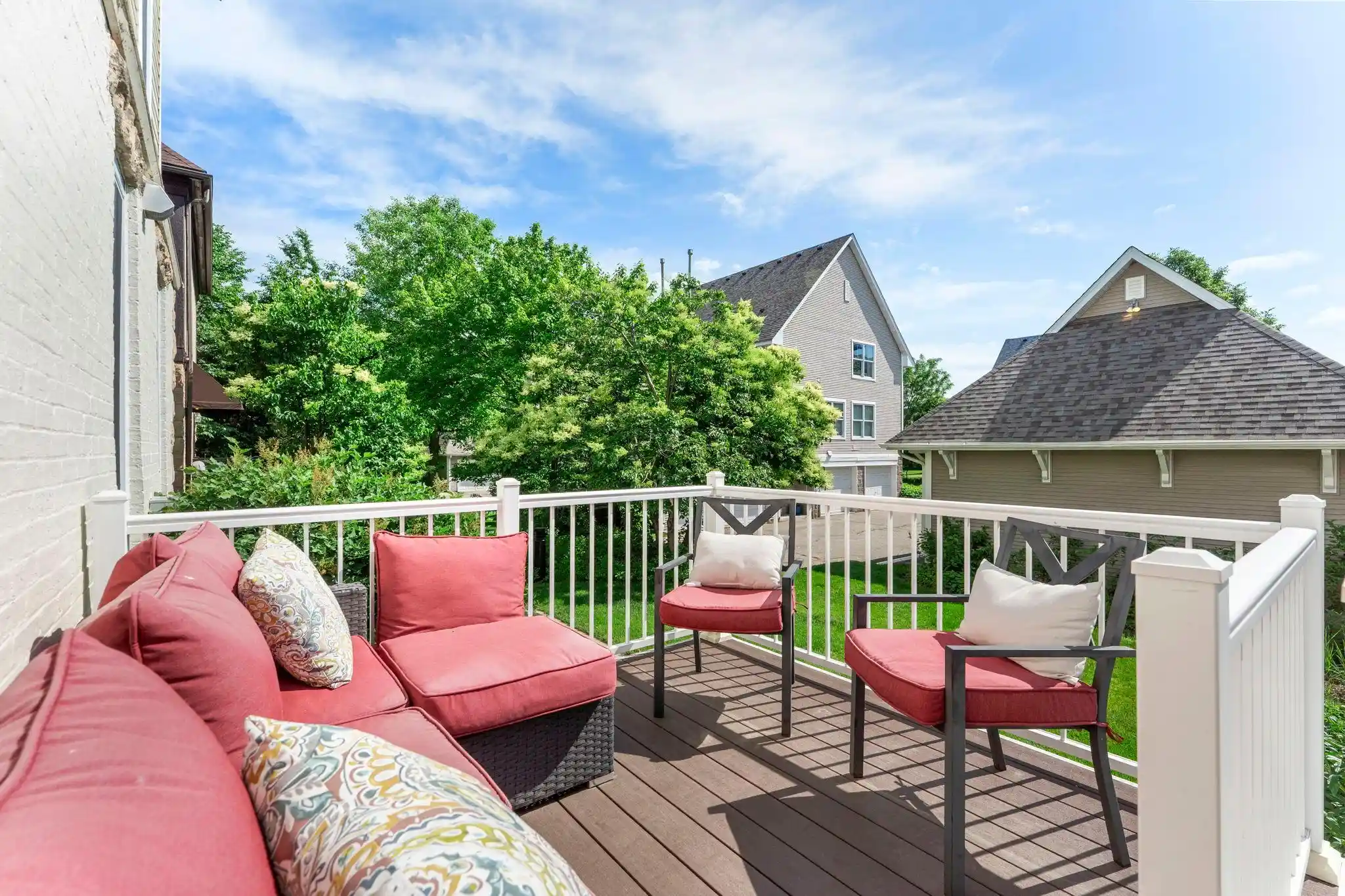 Listing Photo 2 - Condo for sale in 2439 Park Ave located at 2439 Park Ave, Minneapolis, MN 55404 - Unit 2439 Park Ave