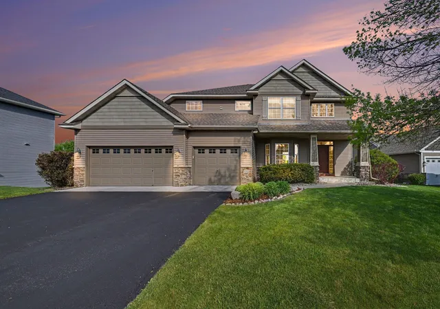 2nd image of 1241 Knight Ln, Watertown, MN 55388 | MLS# 7076721