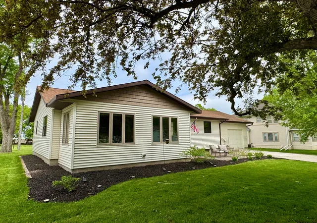 Homes for sale in Renville, MN | 508 Fremont Ave Nw, Renville, MN 56284 | MLS# 7076762