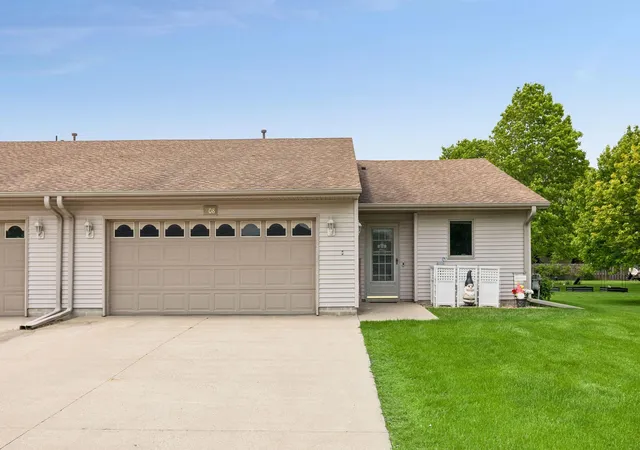 Homes for sale in Montgomery, MN | 608 E Welco Dr, Montgomery, MN 56069 | MLS# 7076845