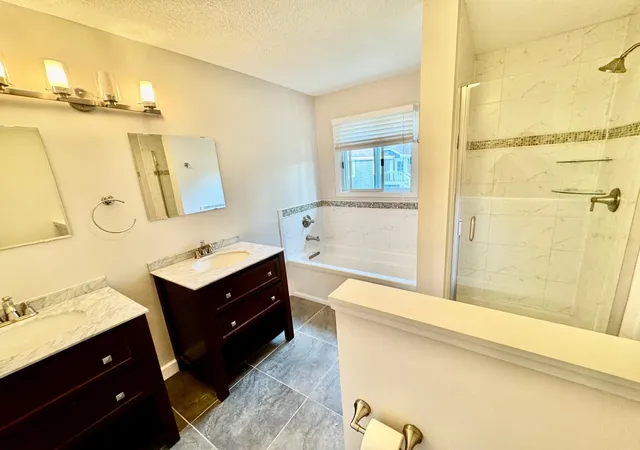 Photo 1 of Condo for sale at 2575 Heritage Dr, Saint Paul, MN 55120 | MLS# 7076869 | Listing updated on 2026-10-01