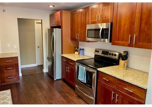 Homes for sale in Mendota Heights, MN | 2575 Heritage Dr #107, Mendota Heights, MN 55120 | MLS# 7076869