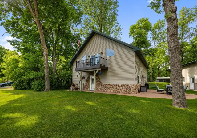 Photo 3 of Single family home for sale at 5452 Wildwood Ave, Isle, MN 56342 | MLS# 7076934 | Listing updated on 2026-10-22