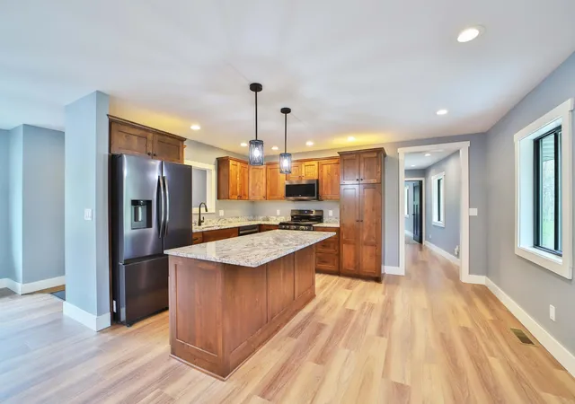 Photo 3 of Single family home for sale at 10722 Brayton Rd, Brainerd, MN 56401 | MLS# 7076959 | Listing updated on 2026-08-12