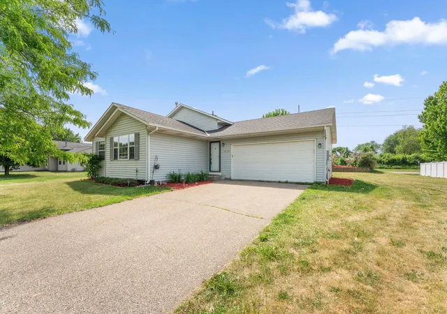 Single family home for sale at 14739 Delmar Ct, Rosemount, MN 55068 | MLS# 7076973 | Listing updated on 2026-09-23