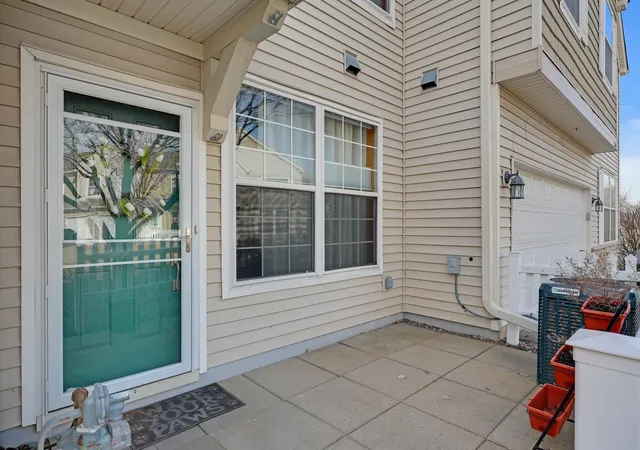 Homes for sale in Shoreview, MN | 1871 Wildflower Ct, Shoreview, MN 55126 | MLS# 7077015