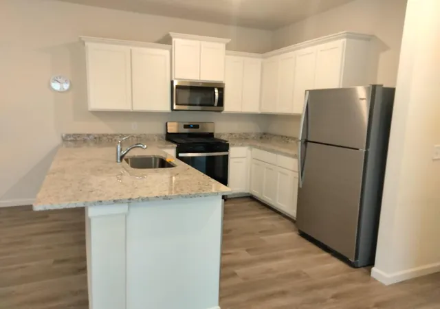 Photo 3 of Single family home for sale at 39872 Fallbrook Ave, North Branch, MN 55056 | MLS# 7077096 | Listing updated on 2026-09-21