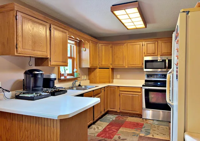 Photo 3 of Single family home for sale at 702 Washington Ave S, Park Rapids, MN 56470 | MLS# 7077114 | Listing updated on 2026-10-07
