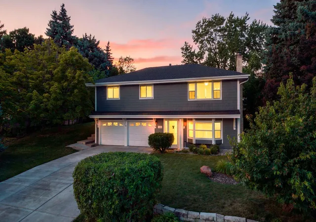 Photo 1 of Single family home for sale at 13000 James Ave S, Burnsville, MN 55337 | MLS# 7077187 | Listing updated on 2026-08-26