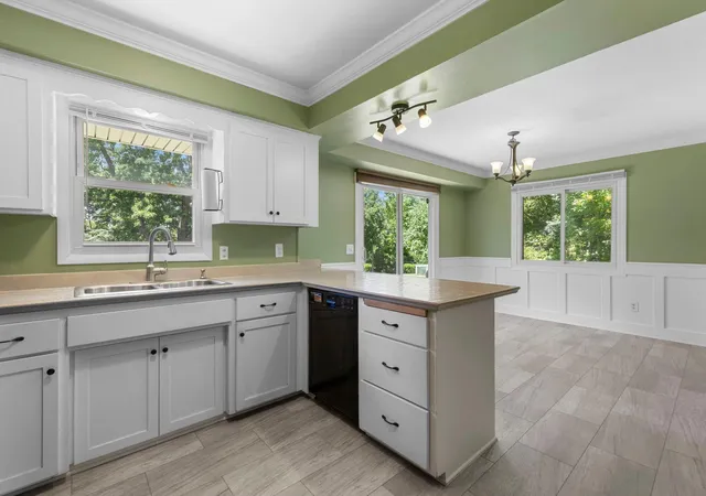 Photo 4 of Single family home for sale at 13000 James Ave S, Burnsville, MN 55337 | MLS# 7077187 | Listing updated on 2026-08-26