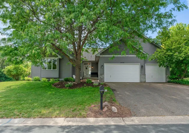 2nd image of 14194 Hidden View Rd Ne, Prior Lake, MN 55372 | MLS# 7077203