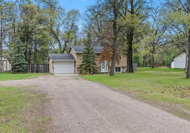 Homes for sale in Baxter, MN | 5850 Fairview Rd, Baxter, MN 56425 | MLS# 7077309