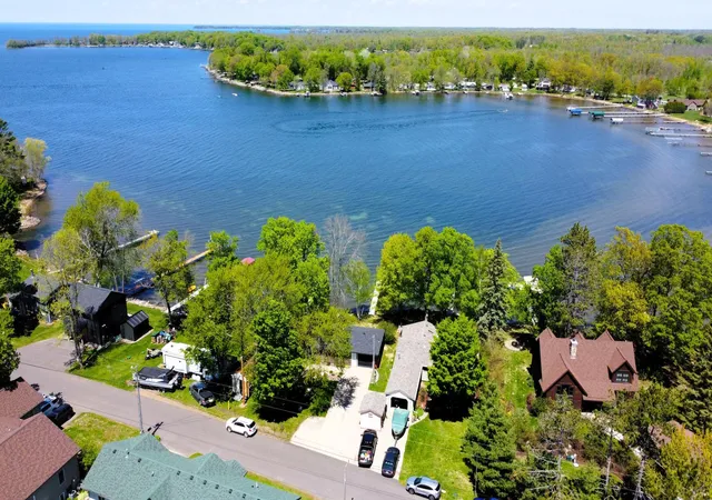 23rd image of 3178 Viewpoint Rd, Isle, MN 56342 | MLS# 7077362