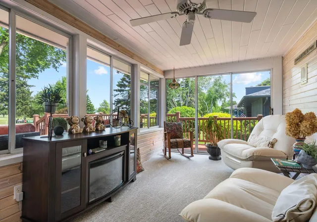Photo 2 of Single family home for sale at 1904 16th Street Nw, Faribault, MN 55021 | MLS# 7077378 | Listing updated on 2026-10-07
